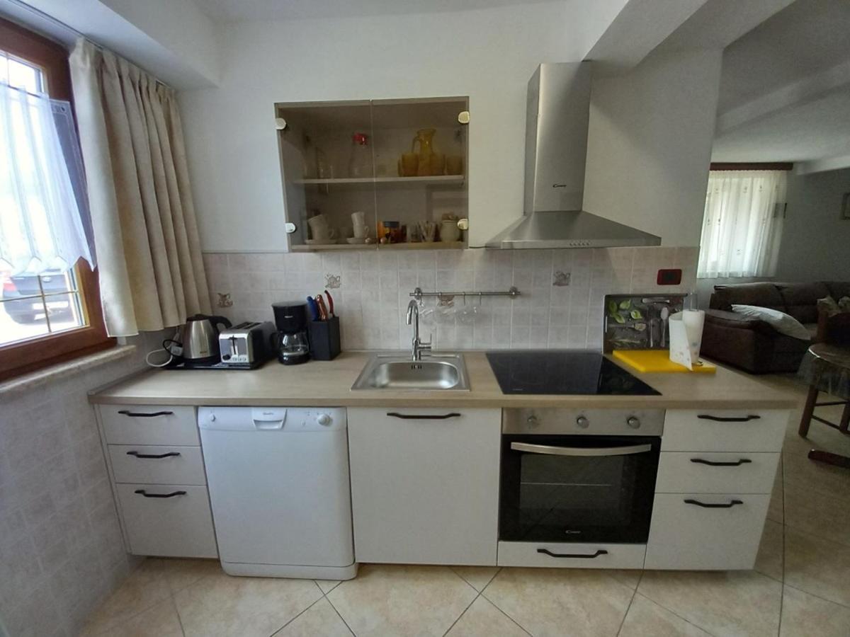 Apartments Faris Kanfanar Extérieur photo