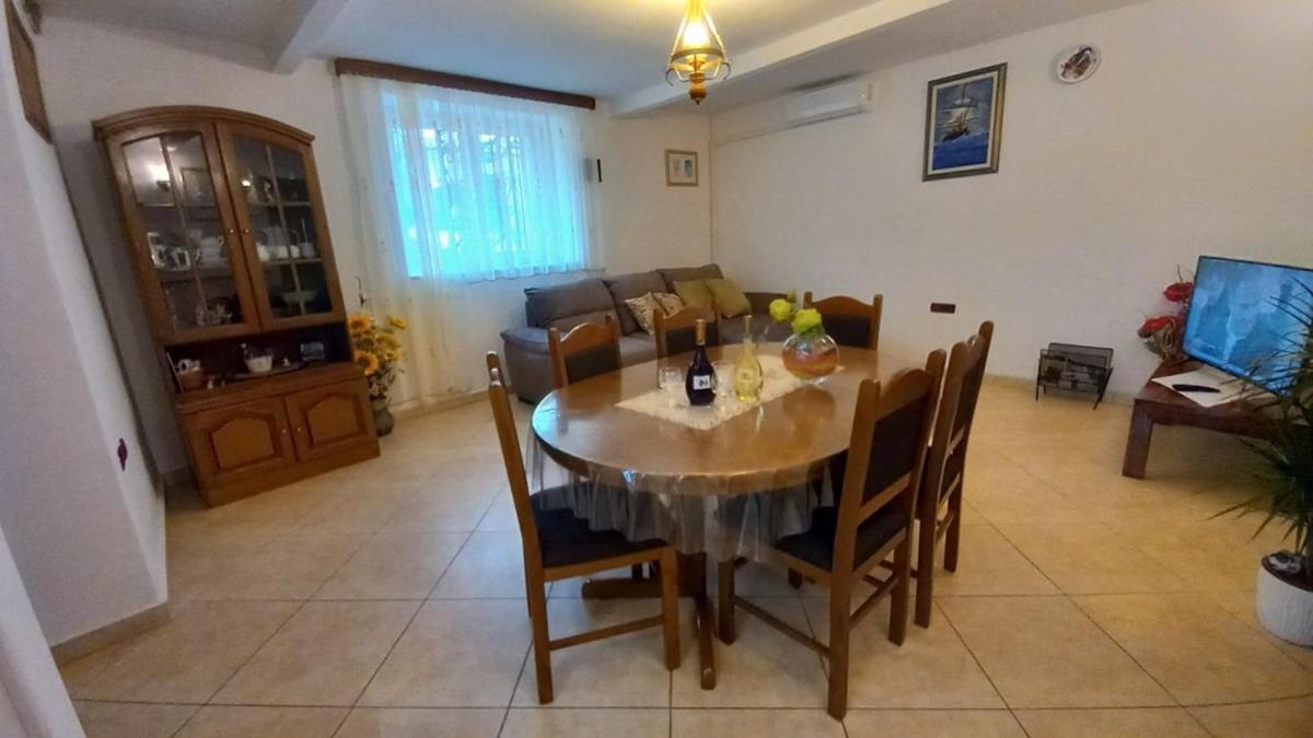 Apartments Faris Kanfanar Extérieur photo
